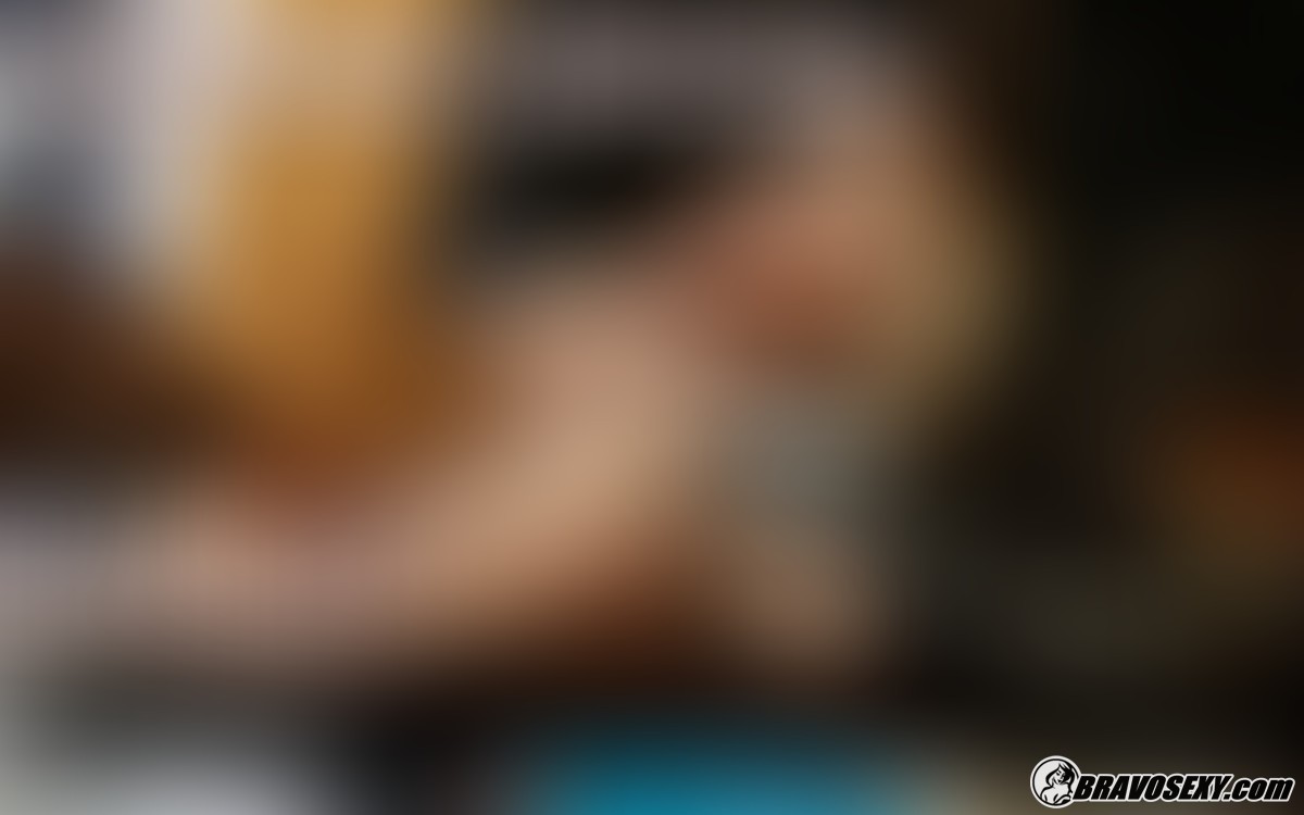 Claudia Mac - Photoshoot Backstage VR 186 by Bravo Sexy: Public Nudity, Behind the Scenes, Striptease, Pantyhose, European Porn | Faphouse